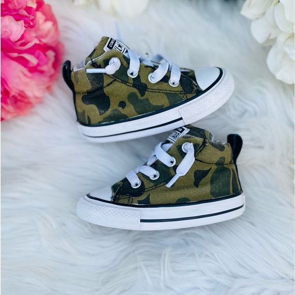 Baby/Toddler Converse Camo High Top Sneakers - Picture 3 of 8